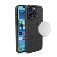 MAGSAFE WOVEN CASE FOR IPHONE 15 PRO - BLACK