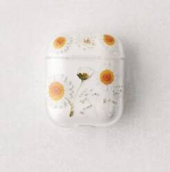 OOPS-A-DAISY HARD SHELL CASE FOR AIRPODS