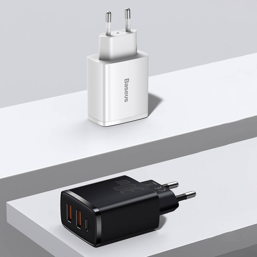 BASEUS COMPACT QUICK CHARGER USB TYPE C / 2X USB 30W 3A POWER DELIVERY QUICK CHARGE BLACK (CCXJ-E01)