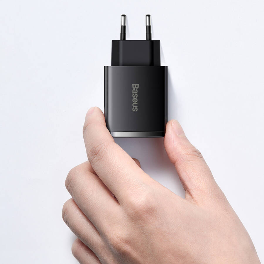 Baseus ładowarka sieciowa Compact PD 30W 1x USB-C 2x USB czarna