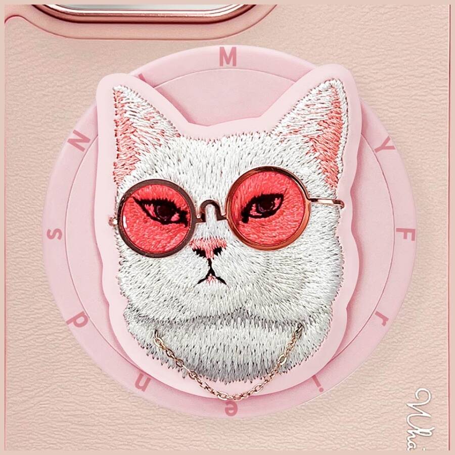 Etui Nimmy Glasses Cool Cat do iPhone 16  Pro różowy