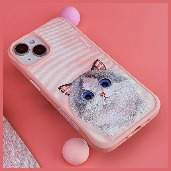 Nimmy etui iPhone 15 Pro Max 6.7          różowy/pink Big Eyed Pet 2.0 Cat