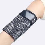FABRIC ARMBAND ON THE ARM FOR RUNNING FITNESS, CAMO BLUE