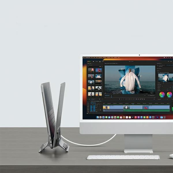 SODI Grawitacyjny stojak na MacBookaSMS-300 srebrny/silver