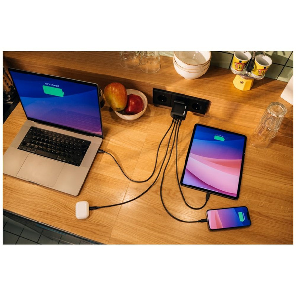 Ładowarka sieciowa Verbatim Mini GaN     100W 3xUSB-C PD/1x USB-A QC czarny 32231
