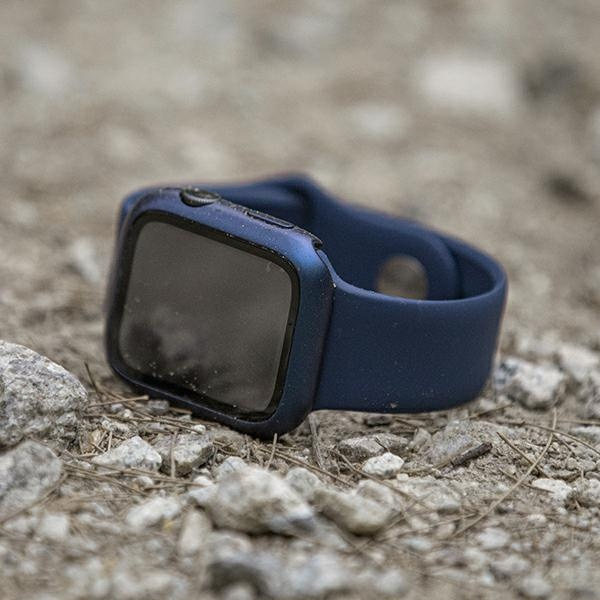 UNIQ etui Nautic Apple Watch Series      4/5/6/SE/SE3 40mm niebieski/blue