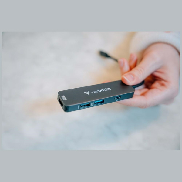 Adapter Hub Verbatim USB-C/HDMI/USB-A    3.2/USB-A 2.0 aluminiowy 32155