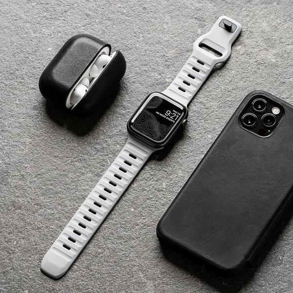 TECH-PROTECT ICONBAND LINE APPLE WATCH 4 / 5 / 6 / 7 / 8 / 9 / SE / ULTRA 1 / 2  (42 / 44 / 45 / 49 MM) STARLIGHT