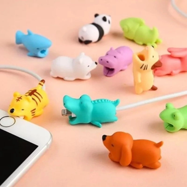 DOG -SHAPED PHONE CABLE COVER