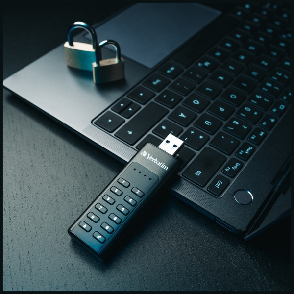 Dysk zewnętrzny Verbatim Keypad Secure   USB 3.2 Gen 1 64GB czarny 49428