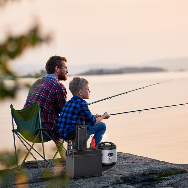 Baseus samochodowa przetwornica inwerter prądu 150W 12V / 500W 220V (wtyczka EU i CN) czarny (CGNB000101)