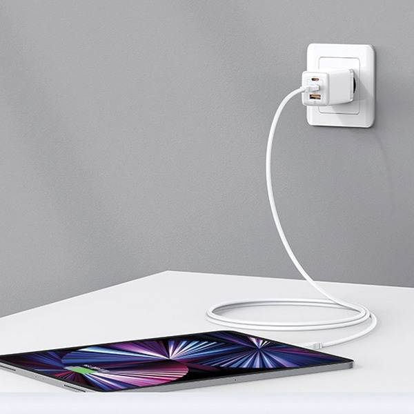 USAMS Ład. siec. 2xUSB-C+1xUSB 65W (only head) GaN PD3.0 +QC3.0 Fast Charging fioletowy/gradient purple Sandru Series CC180TC03 (US-CC180)