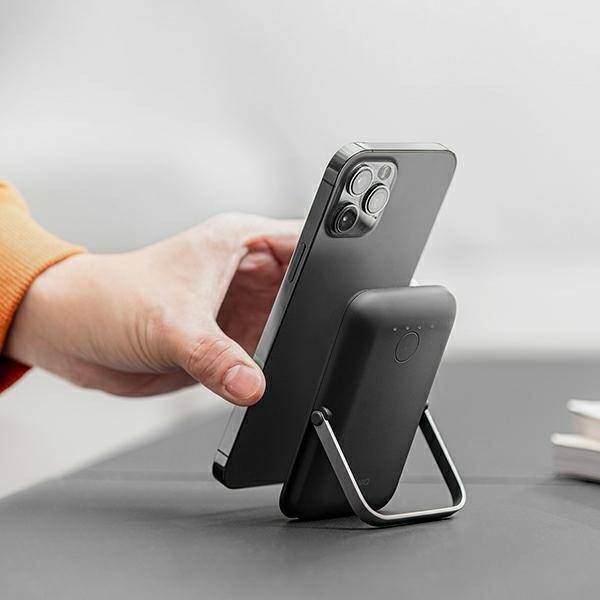 UNIQ Powerbank Hoveo 5000mAh USB-C 20W PD Fast charge Wireless Magnetic szary/charcoal grey