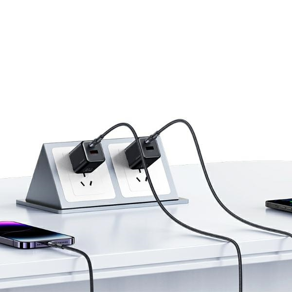 USAMS Kabel USB-C na Lightning 30W 1,2m   czarny/black SJ729USBSG01 (US-SJ729) (tuba)