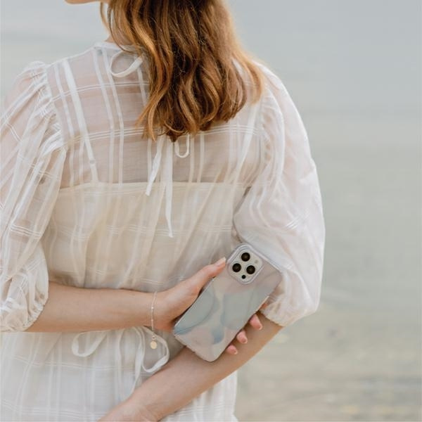 Etui Uniq Coehl Palette na iPhone 14 Pro Max - liliowe