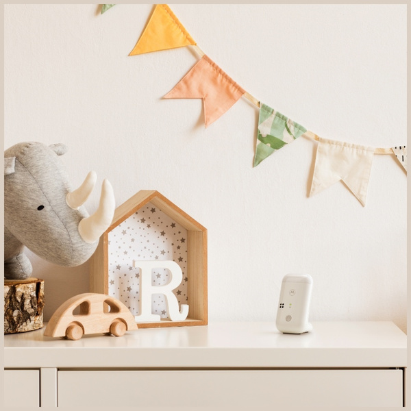 Niania elektroniczna Motorola PIP15-2 Audio z dwoma jednostkami dziecięcymi biało-czarny