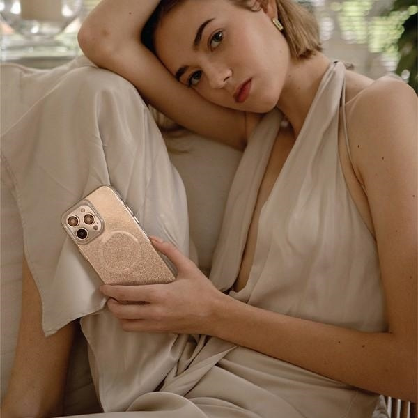 Uniq Coehl Lumino case for iPhone 14 Pro Max - silver