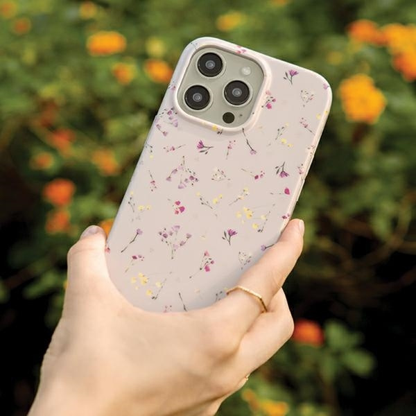 Uniq Coehl Prairie case for iPhone 15 Pro - beige
