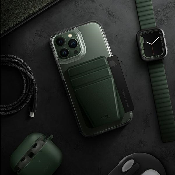 Uniq Combat case for iPhone 13 Pro / iPhone 13 - green