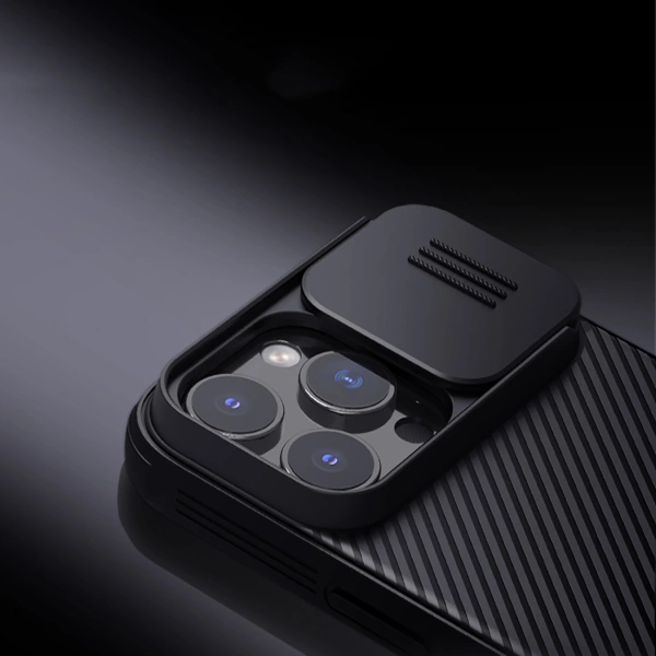 Nillkin CamShield Pro Case for iPhone 16 Pro Max with camera cover - black