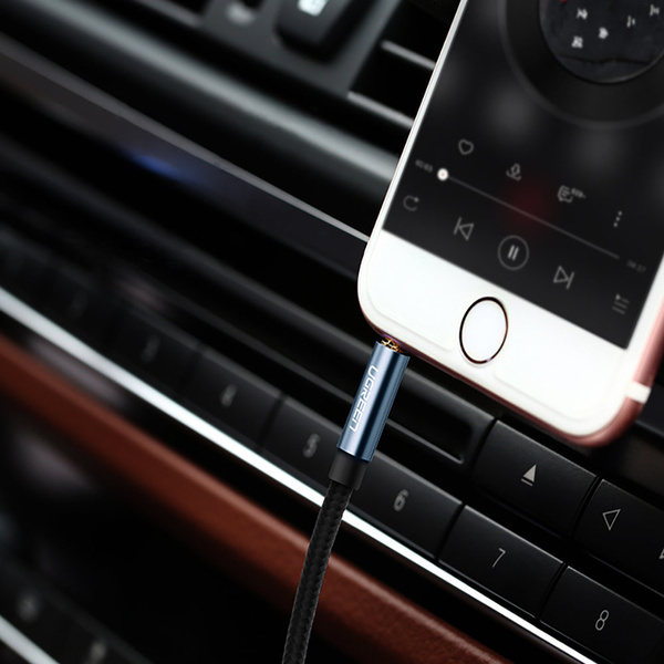 UGREEN ANGLED AUX CABLE 2 X MINI JACK 3.5 MM 1M BLUE (AV112)