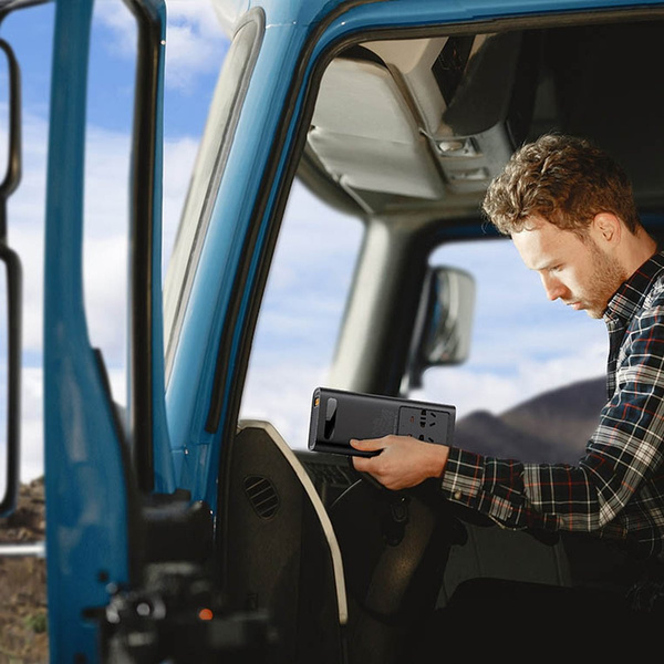 Baseus samochodowa przetwornica inwerter prądu 150W 12V / 500W 220V (wtyczka EU i CN) czarny (CGNB000101)