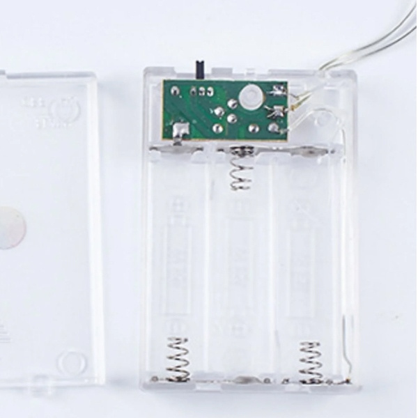 Lampki choinkowe LED - 5m/50 lampek zimny biały/cold white zasilane bat. 3xAA EHD-LS01