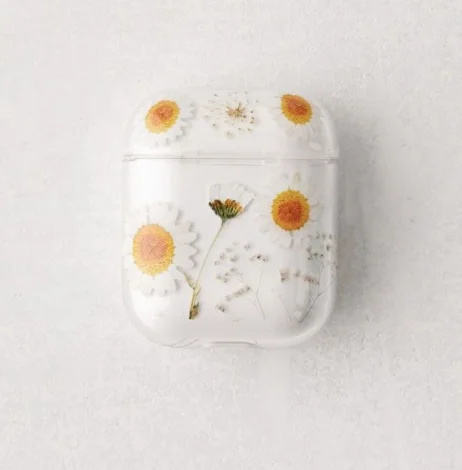 Oops-a-daisy Hard Shell Case Airpods