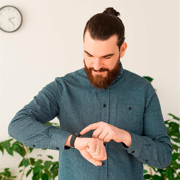 SPIGEN FIT LITE SAMSUNG GALAXY WATCH 4 40 / 42 / 44 / 46 MM BLACK