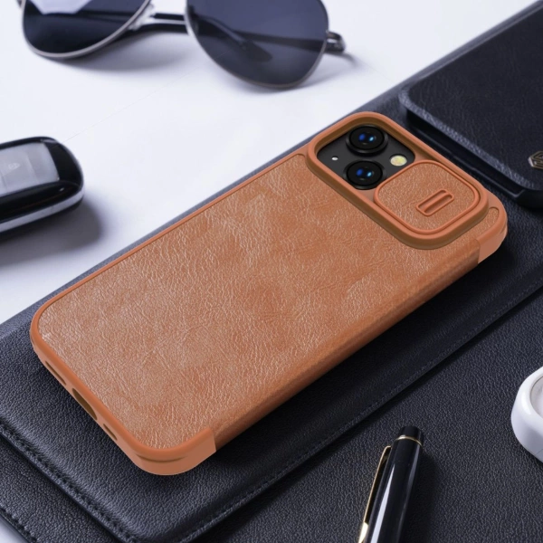 Nillkin Qin Leather Pro Case etui iPhone 14 Plus osłona na aparat kabura pokrowiec obudowa z klapką czerwony