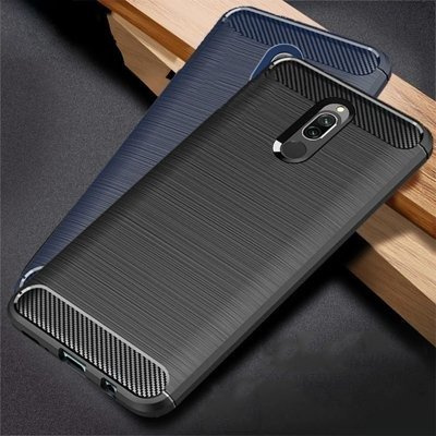 CASE ETUI CARBON LUX CZARNY XIAOMI REDMI 8