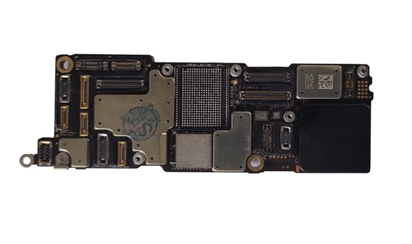 BROKEN MOTHERBOARD IPHONE 14 Pro